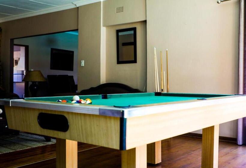 Пансион The Exclusive Guesthouse