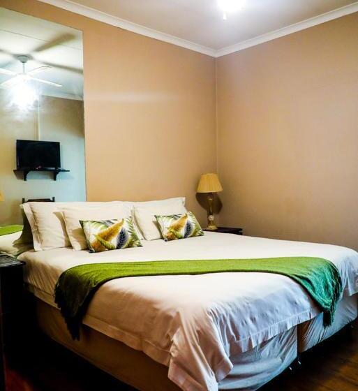 Пансион The Exclusive Guesthouse