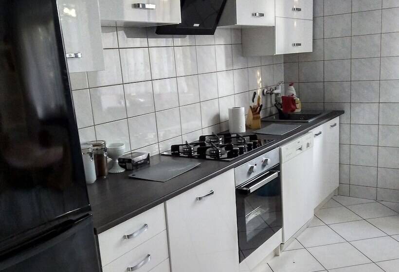 펜션 Willa Gorzow Spokojna Okolica!