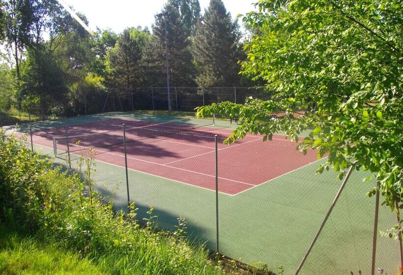 リゾートホテル La Chataigneraie