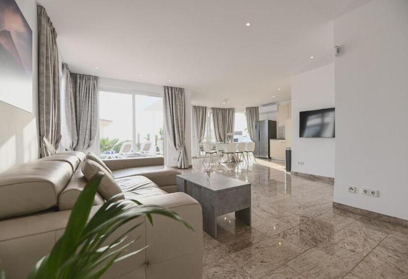 צימר Villa Boutique Tenerife