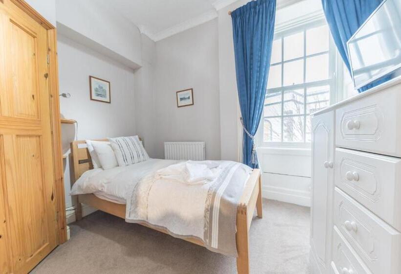 مبيت وإفطار Tivoli Guesthouse Room 6