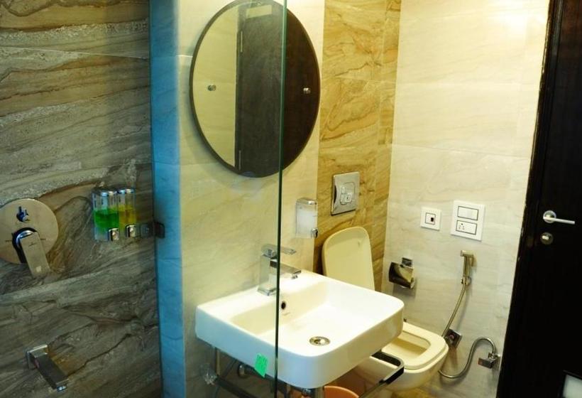 Отель Jullundur 18