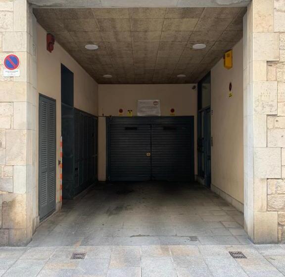 هتل La Comuna By Bon Dia Residences