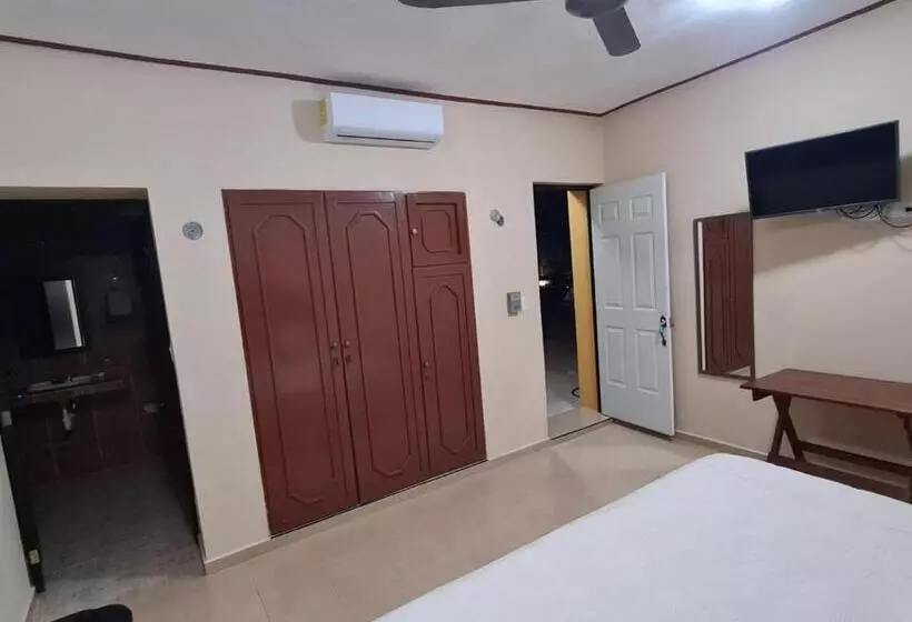 Hotelli La Piramide Izamal