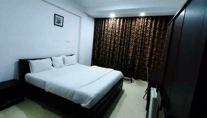 Hotel Oyo 82176 Konkan House