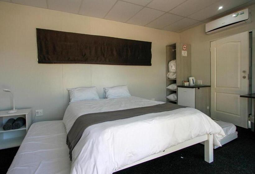 ホテル Sleepover Beitbridge