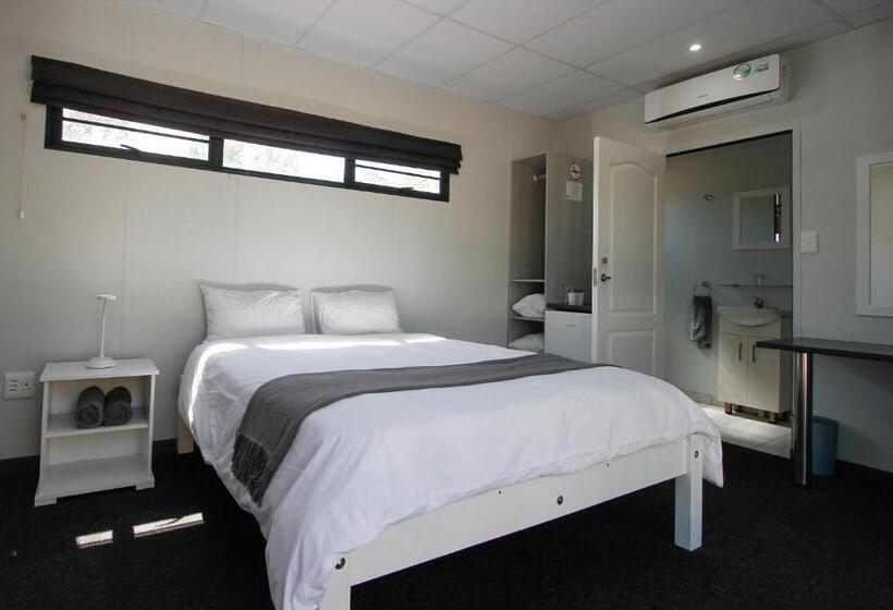 ホテル Sleepover Beitbridge