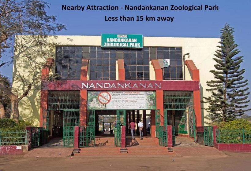 فندق Spot On 82053 Royal Adwita Resort