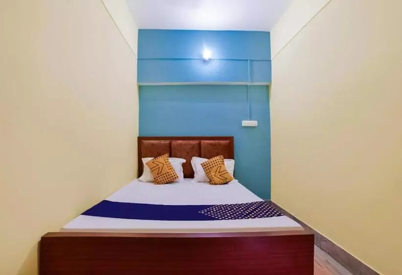 هتل Spot On Luv Kush Inn