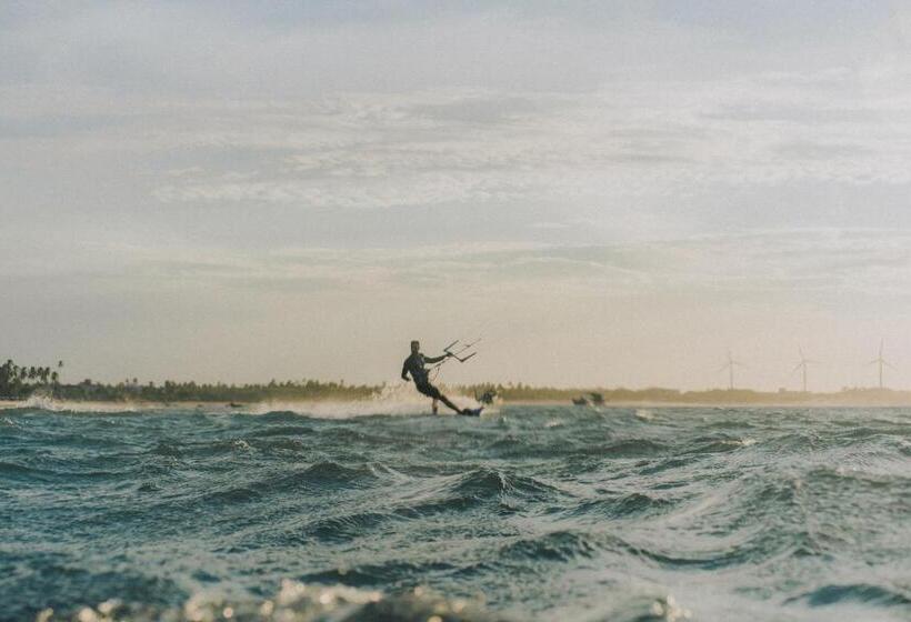 膳宿费 Kanaha Beach Villa