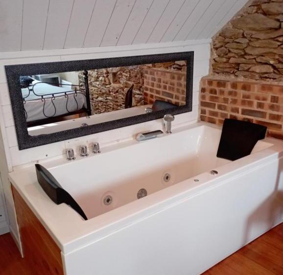 ペンション Les Gîtes Du Petit Marcel