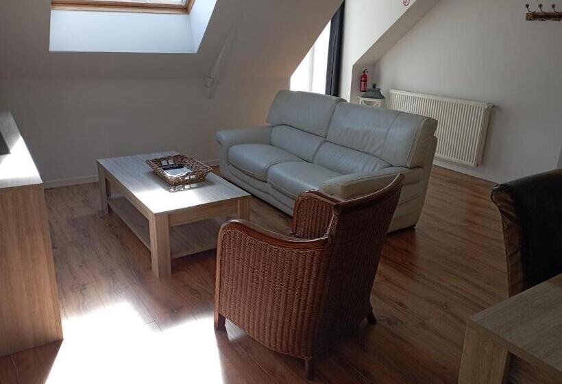 ペンション Les Gîtes Du Petit Marcel