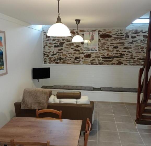 ペンション Les Gîtes Du Petit Marcel