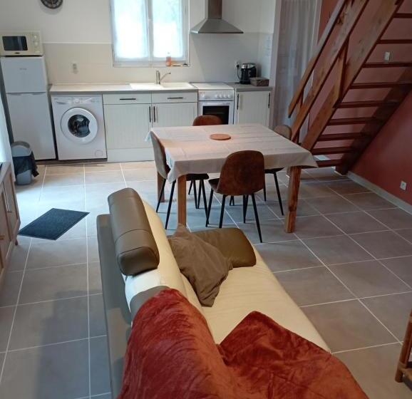 ペンション Les Gîtes Du Petit Marcel