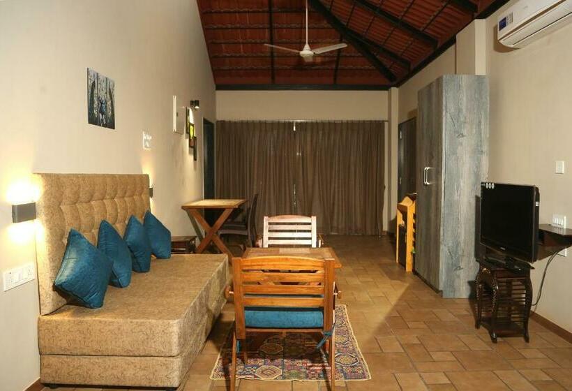 منتجع Kenisha Holiday Homes