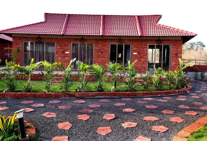 منتجع Kenisha Holiday Homes