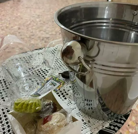 تختخواب و صبحانه Li Salini