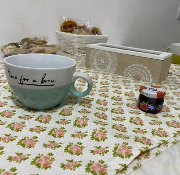 تختخواب و صبحانه Li Salini