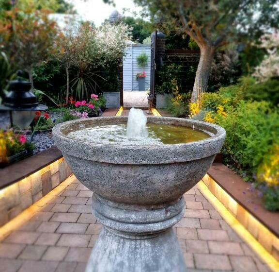 مبيت وإفطار Varr House @ Meadow View