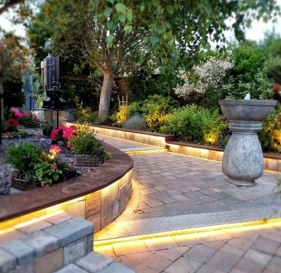 مبيت وإفطار Varr House @ Meadow View