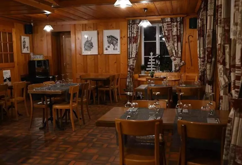 Hotelli Auberge De L Ange