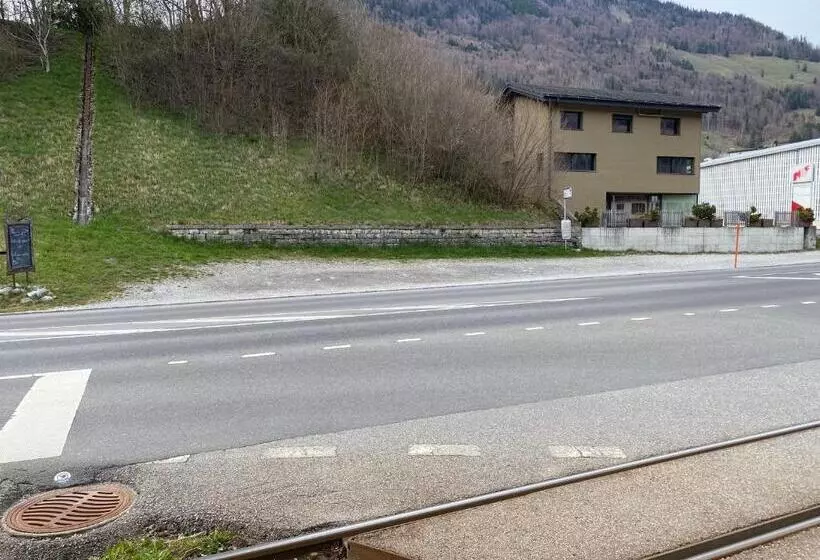 Hotelli Auberge De L Ange