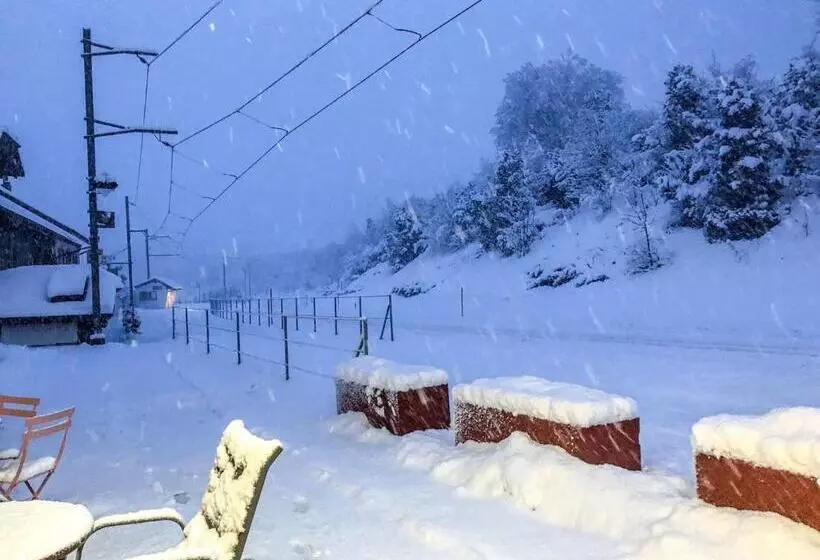 Hotelli Auberge De L Ange