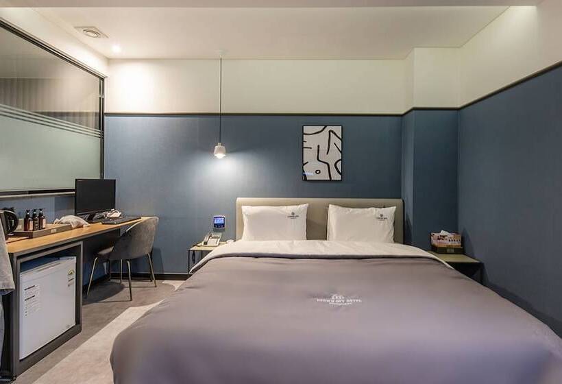Brown Dot Hotel Jeonggwan