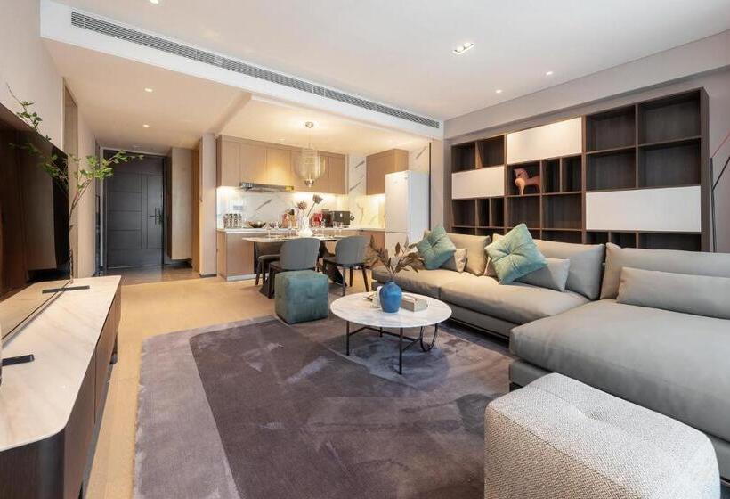 Отель Cresasia Residence