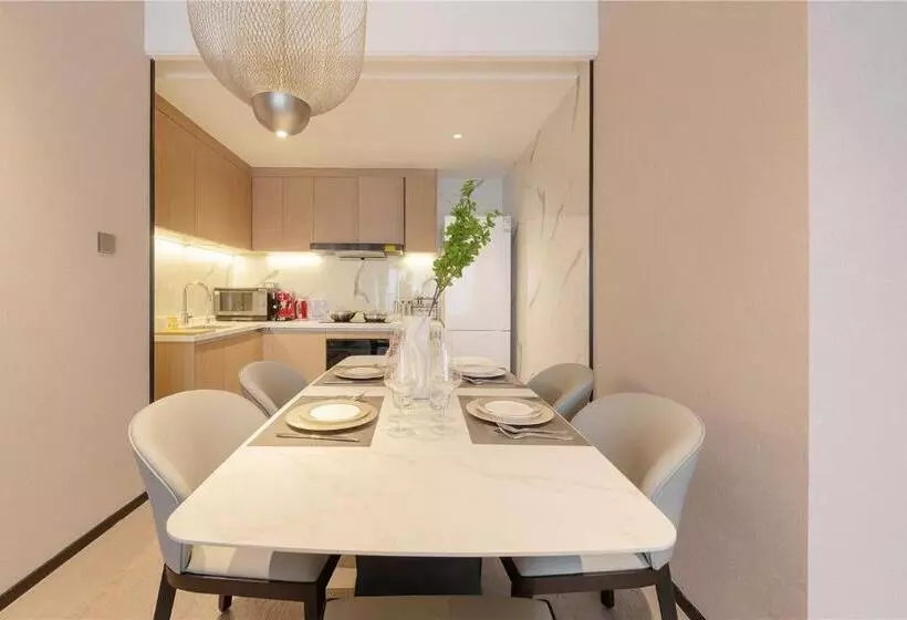 هتل Cresasia Residence