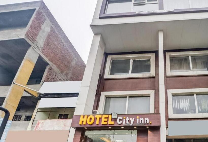 Hotel Capital O City Inn