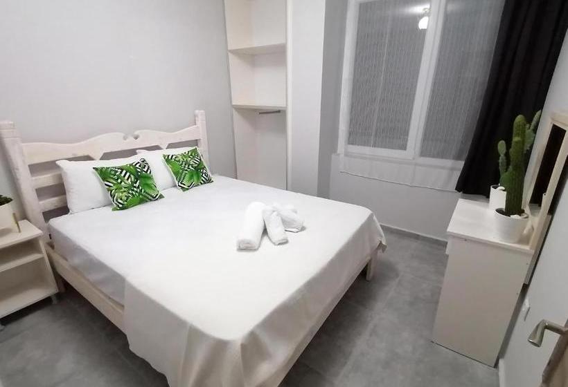 Hotel Just Dream Suites