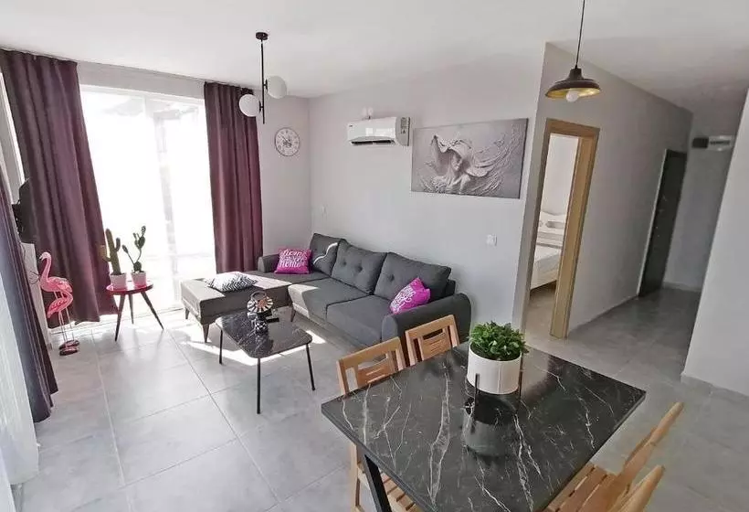 Hotelli Just Dream Suites