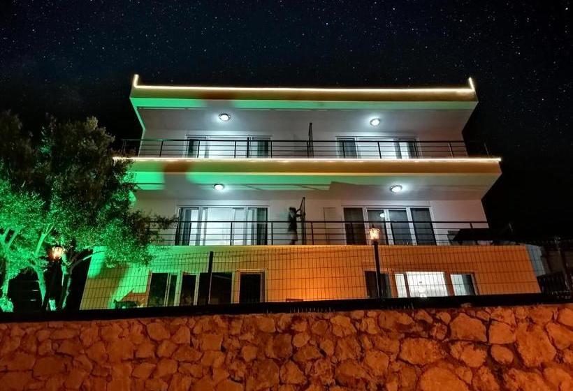 Hotel Just Dream Suites