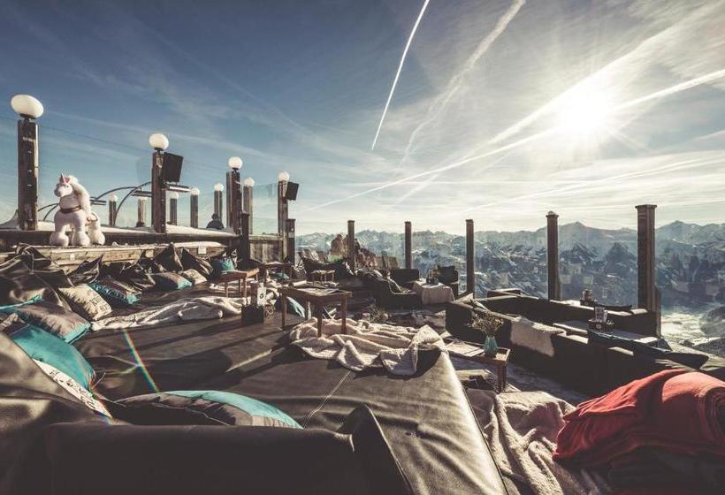 Отель Kristallhütte