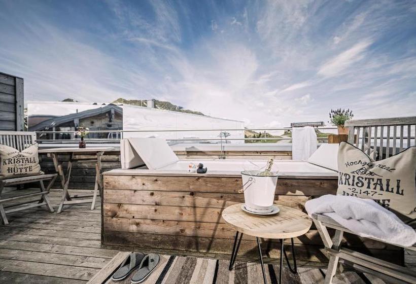 Отель Kristallhütte