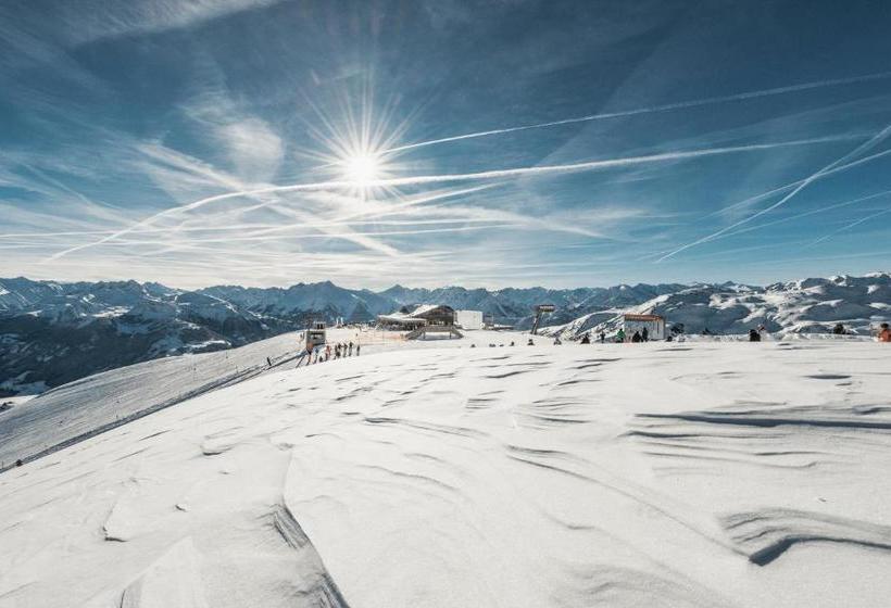 Отель Kristallhütte