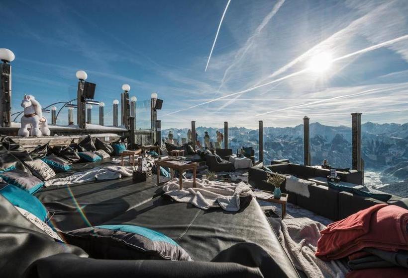 Отель Kristallhütte