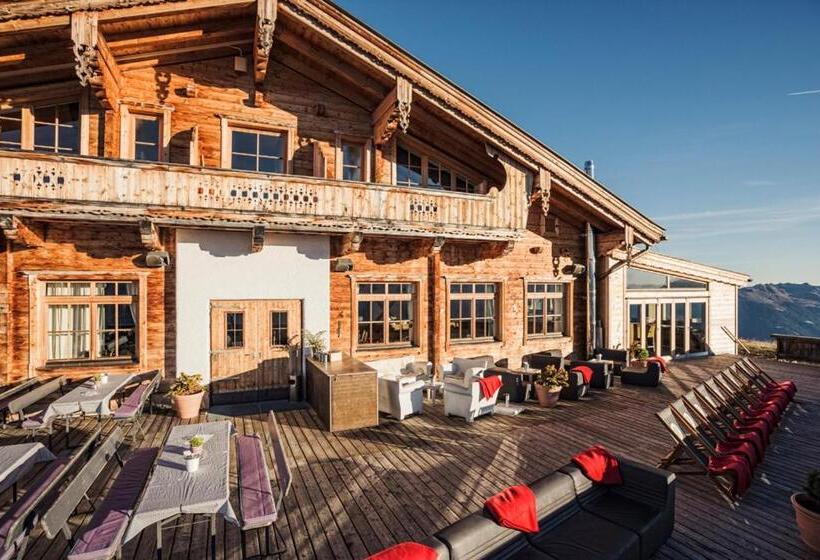 Отель Kristallhütte