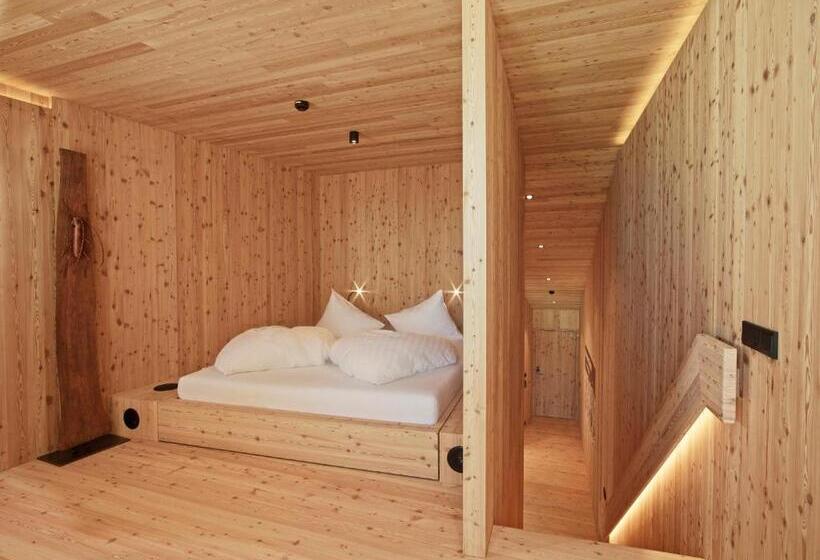 Отель Kristallhütte