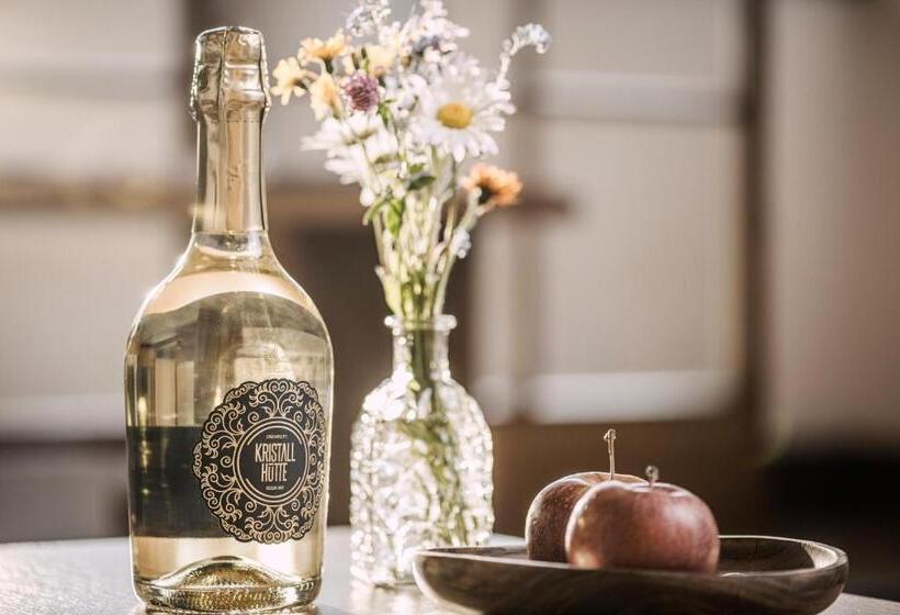 Отель Kristallhütte