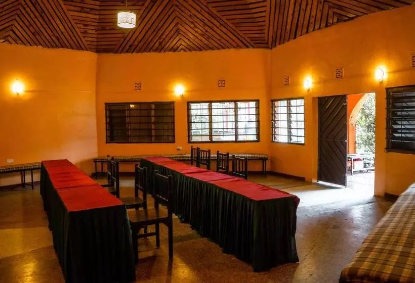 Longonot Transit Hotel  Mai Mahiu