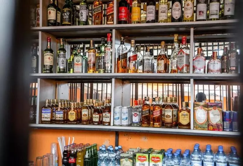 Longonot Transit Hotel  Mai Mahiu