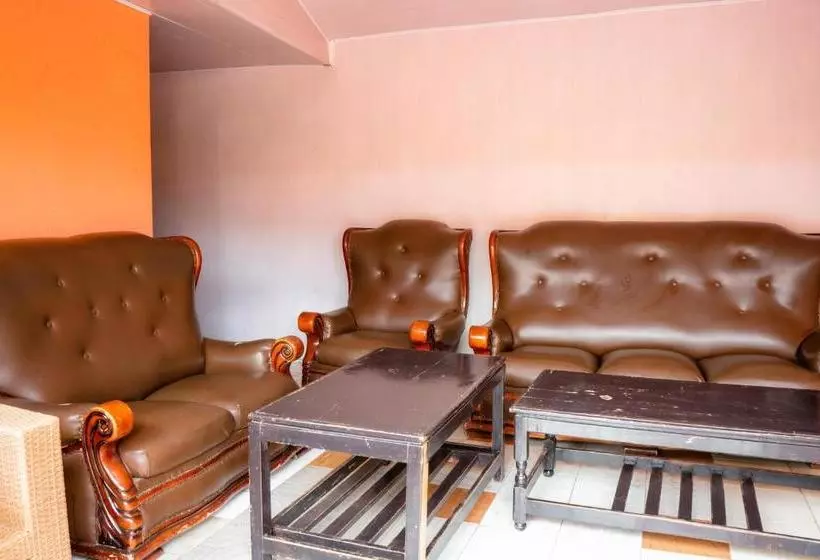 Longonot Transit Hotel  Mai Mahiu
