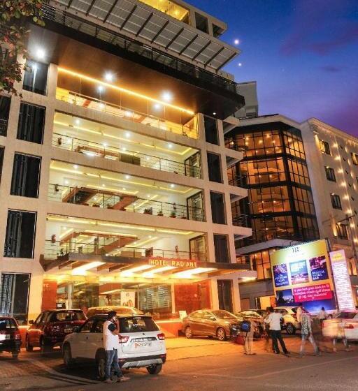 Отель Radiant