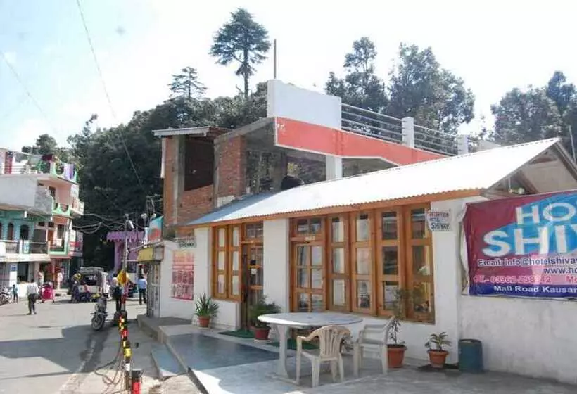 Hotelli Goroomgo Shivay Kausani