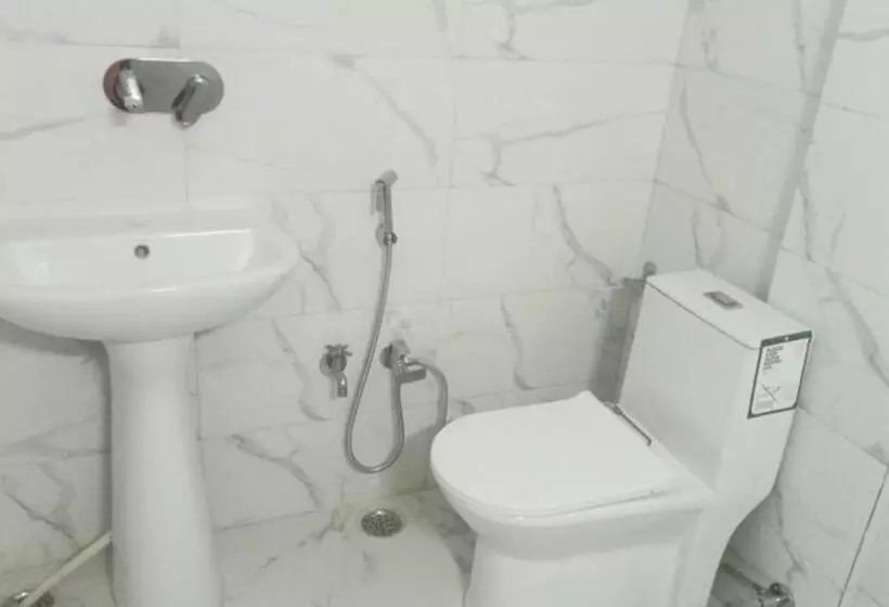 Hotelli Goroomgo Shivay Kausani