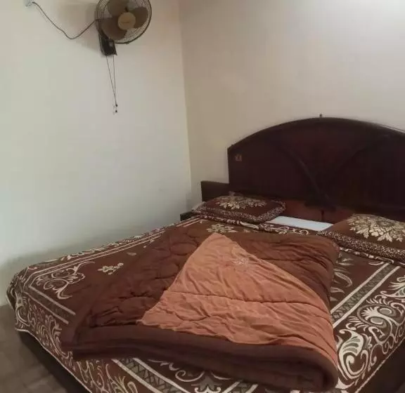 Hotelli Goroomgo Shivay Kausani