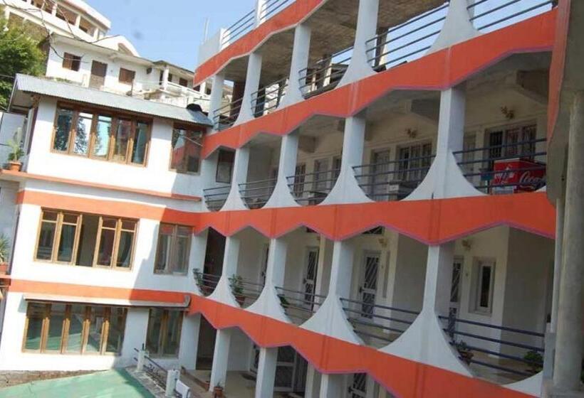 Hotelli Goroomgo Shivay Kausani